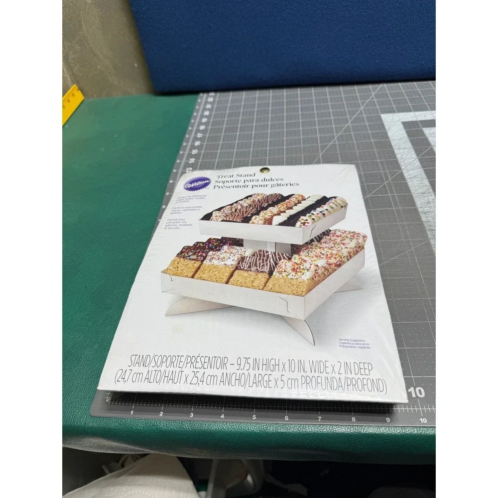 2 Wilton 2‎ Tier Treat Stand 9.75 High 10